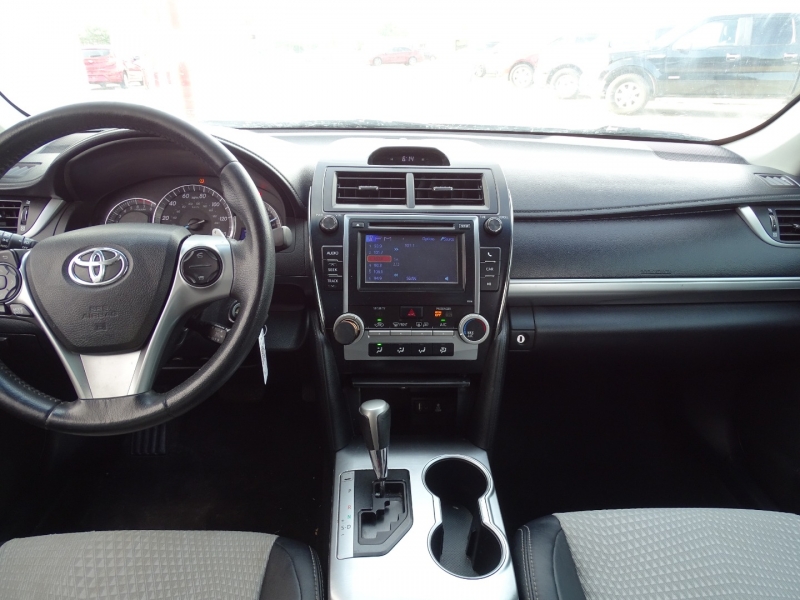 Toyota Camry 2014 price $999 Down