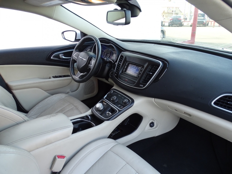 Chrysler 200 2015 price $999 Down