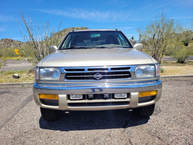 Nissan Pathfinder 1999 price $3,995