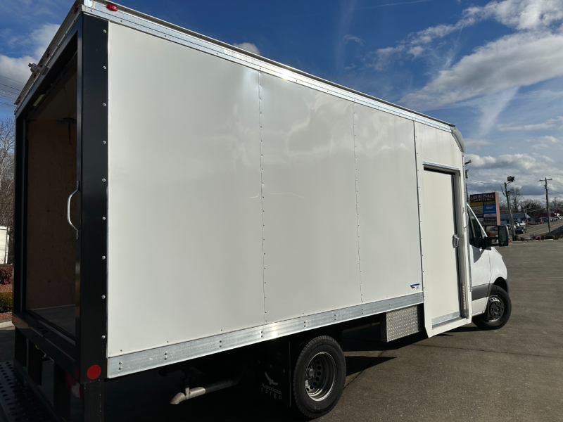 Mercedes-Benz Sprinter Cab Chassis 2021 price $58,865