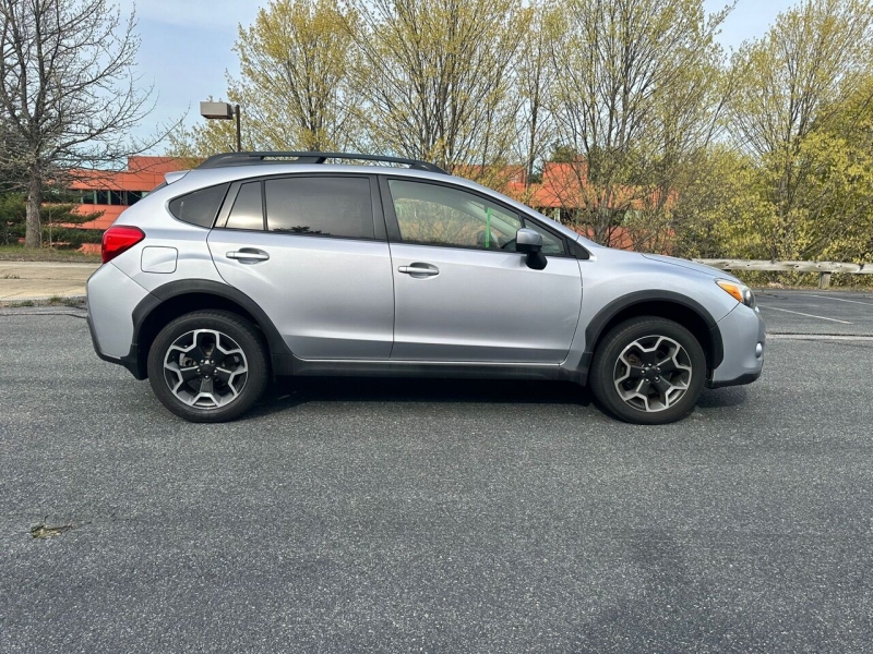 Subaru XV Crosstrek 2015 price $11,697