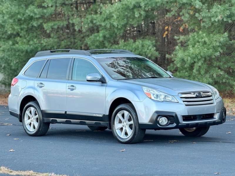 Subaru Outback 2013 price $10,997