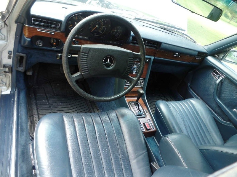 Mercedes-Benz S300 1979 price $19,800