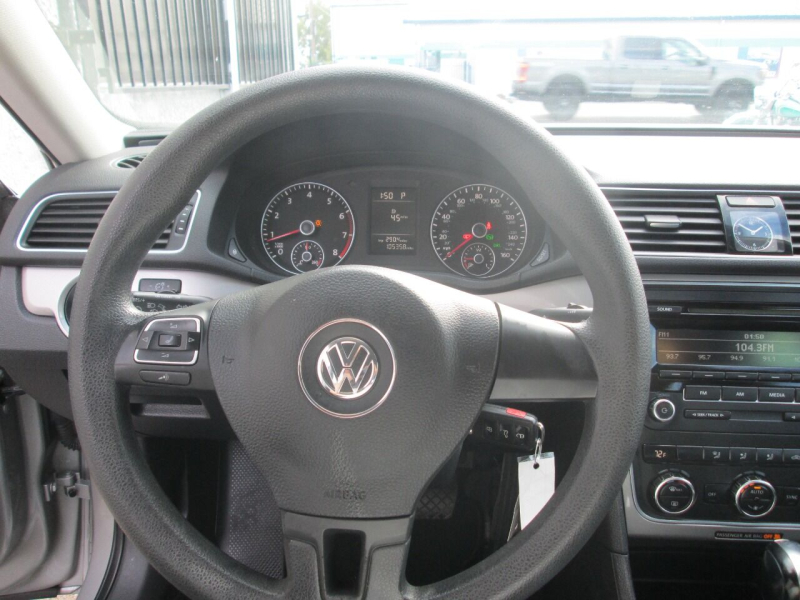 Volkswagen Passat 2012 price $8,995