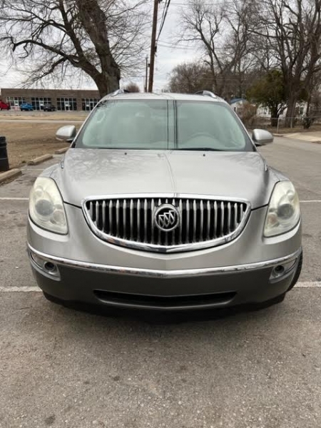 Buick Enclave 2008 price $5,500