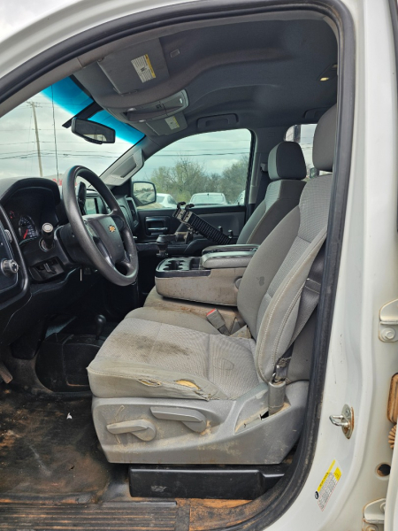 Chevrolet Silverado 1500 2019 price $16,500
