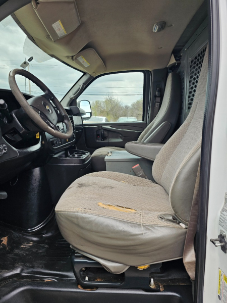 Chevrolet Express Cargo Van 2013 price $7,500