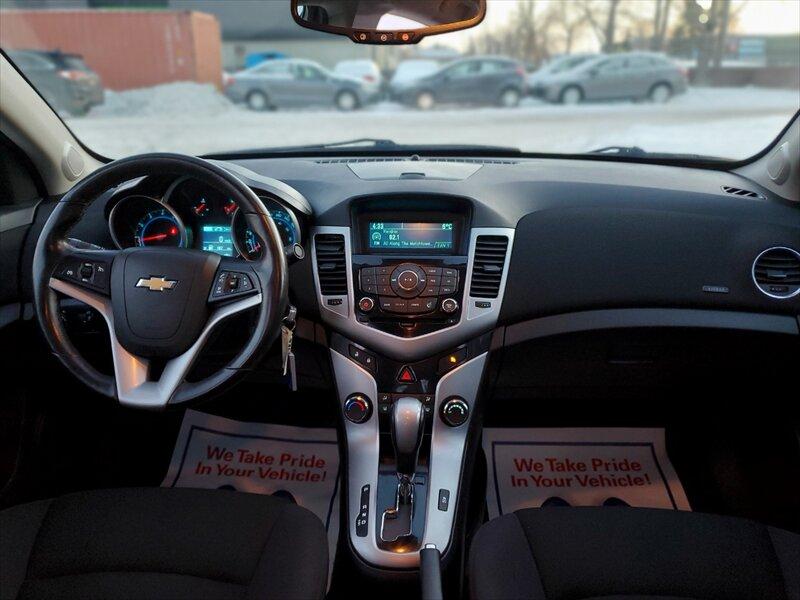 Chevrolet Cruze 2013 price $9,450