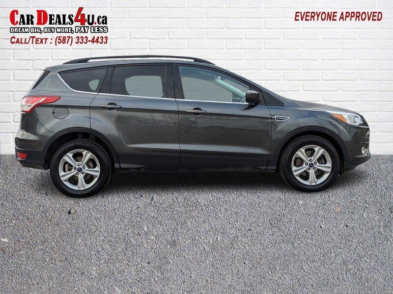 Ford Escape 2016 price $16,950