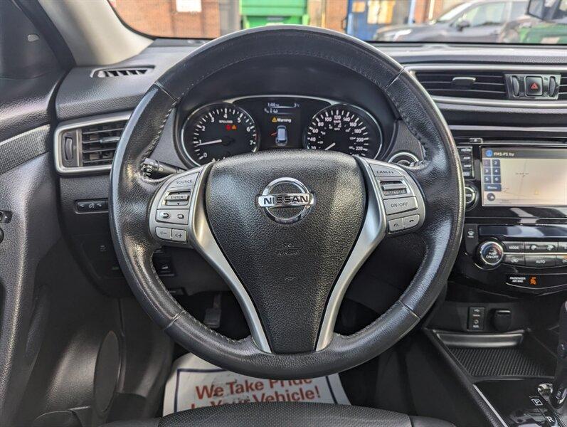 Nissan Rogue 2015 price $16,950