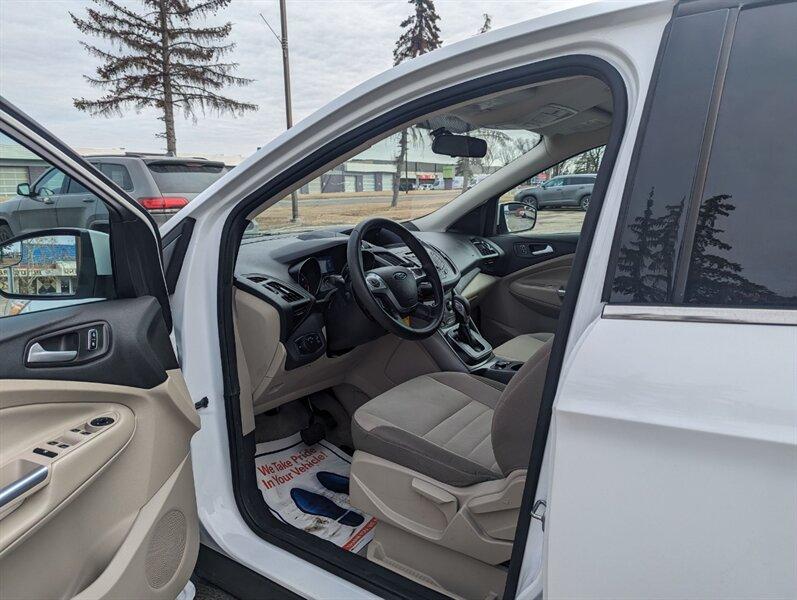 Ford Escape 2013 price $14,950