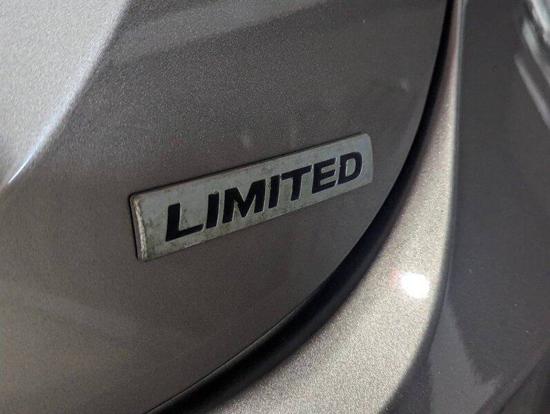 Hyundai ELANTRA 2012 price $11,950