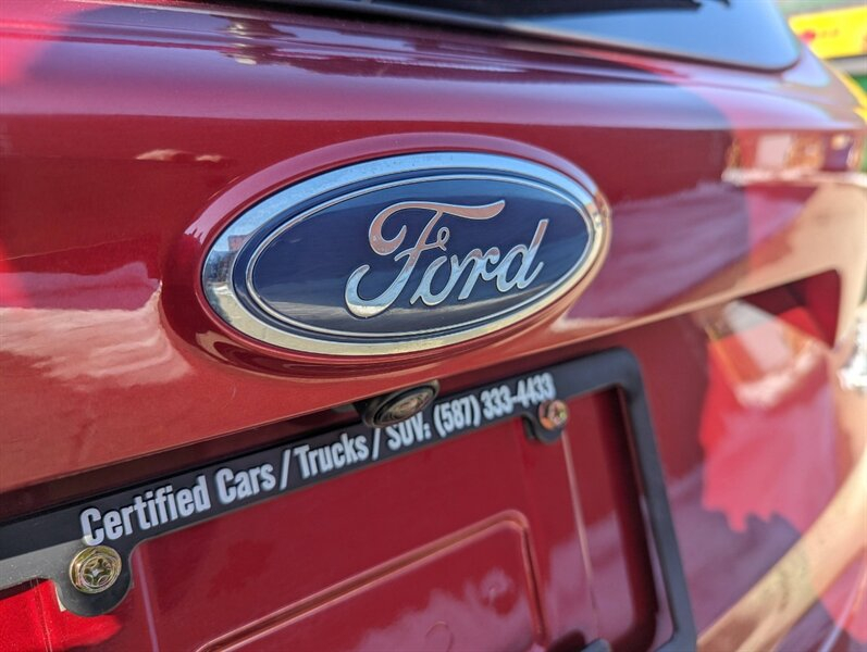 Ford Escape 2017 price $17,950