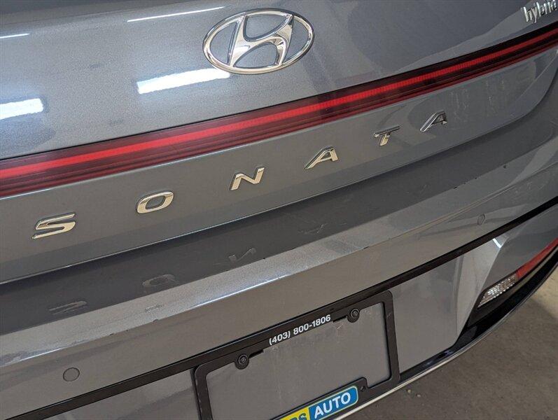 Hyundai SONATA Hybrid 2022 price $30,950