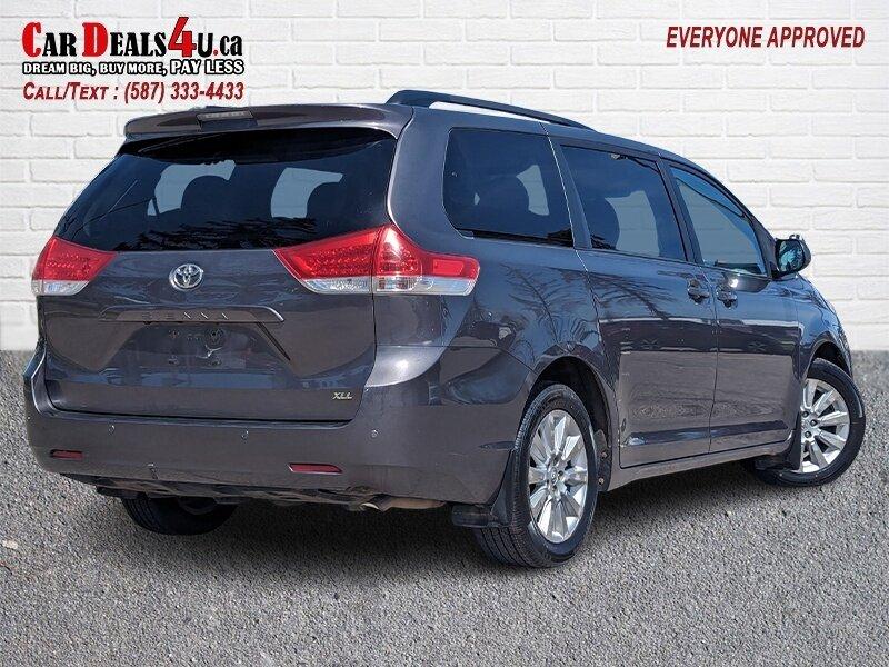 Toyota Sienna 2011 price $14,450