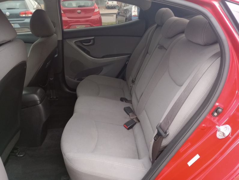 Hyundai Elantra 2014 price $4,995
