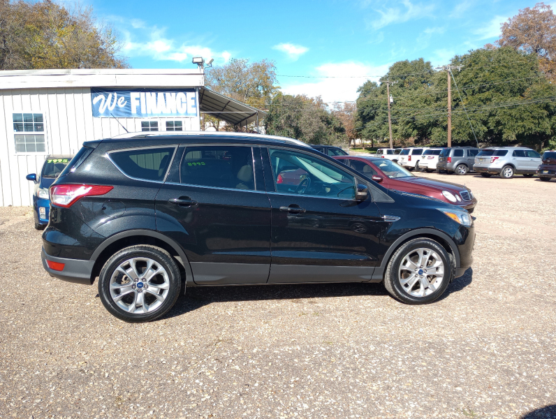 Ford Escape 2015 price $12,995