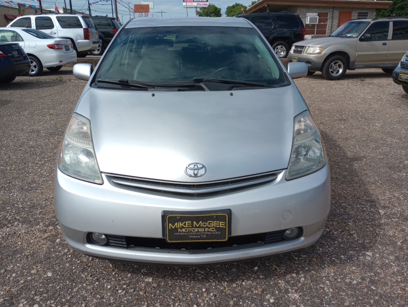 Toyota Prius 2007 price $3,995