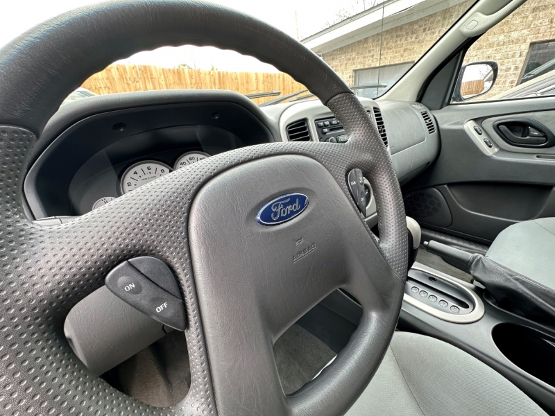 Ford Escape 2007 price $6,999