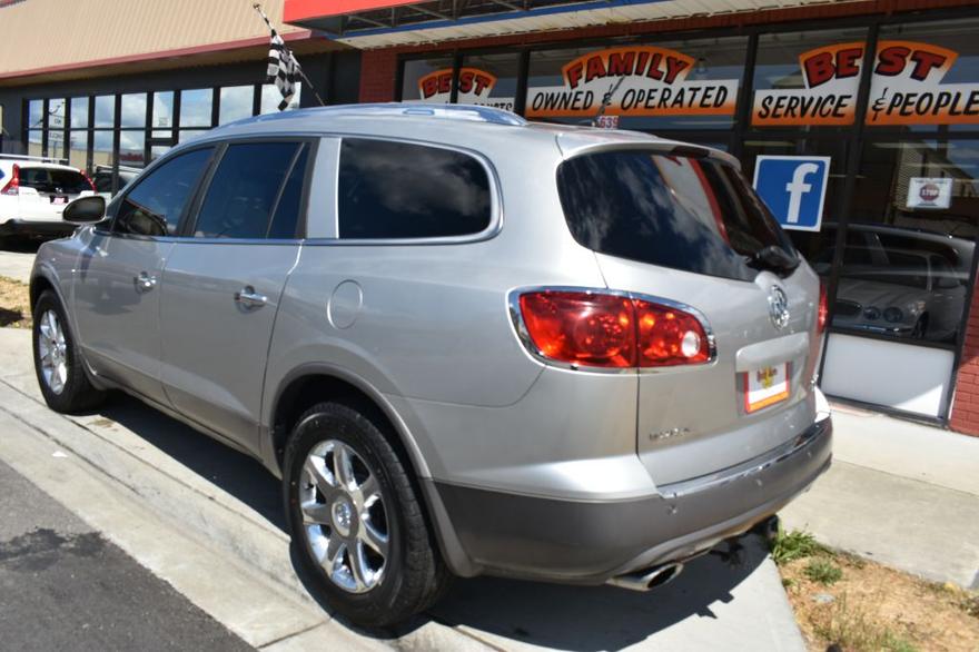BUICK ENCLAVE 2008 price $8,999