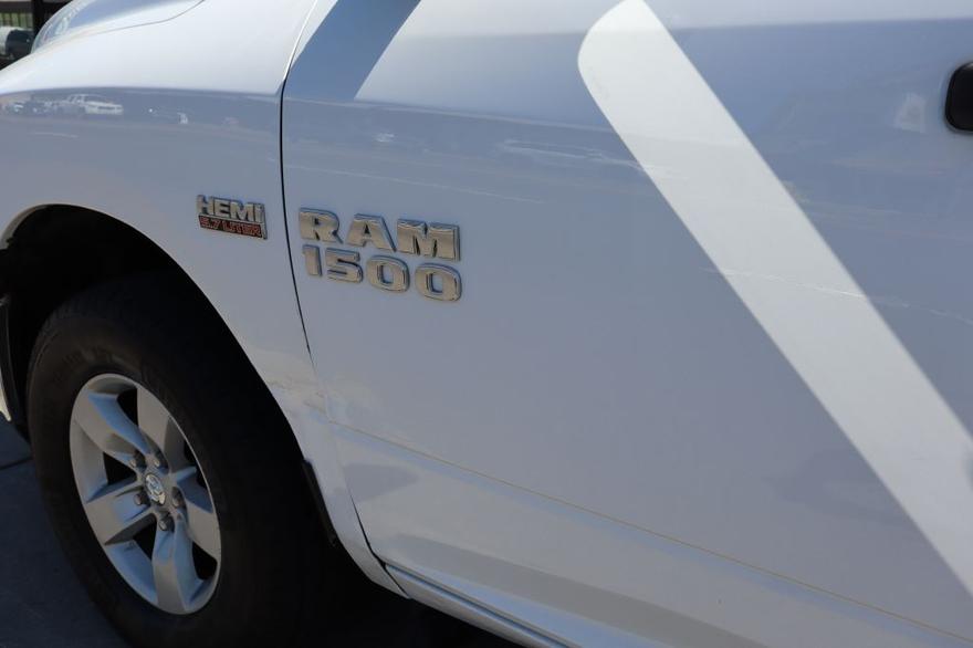 RAM 1500 2015 price $15,999
