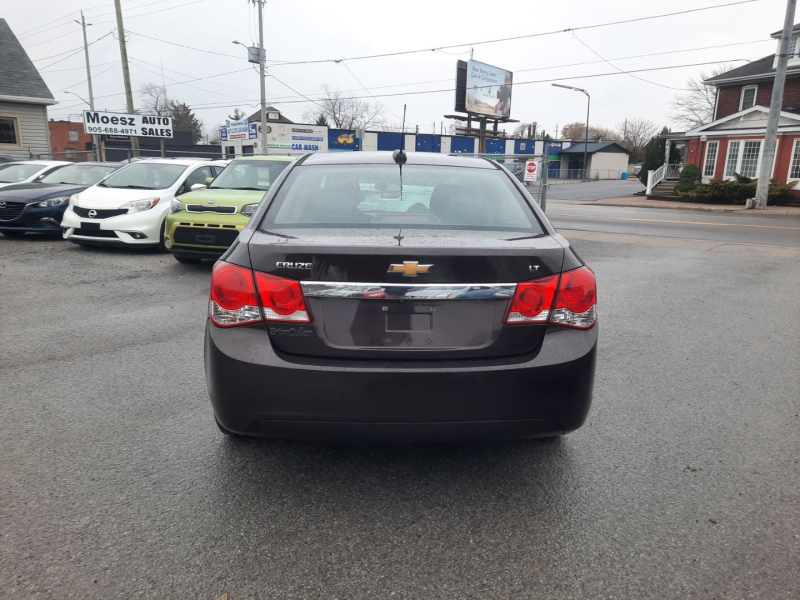 Chevrolet Cruze 2015 price $14,900