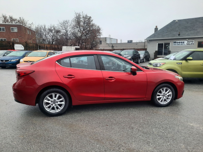 Mazda 3 2014 price $11,900