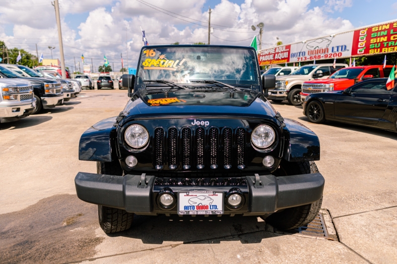 Jeep Wrangler Unlimited 2016 price Call