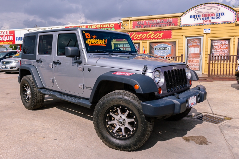 Jeep Wrangler Unlimited 2013 price Call