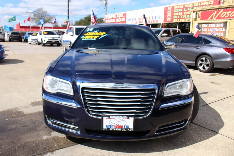 Chrysler 300 2014 price Call