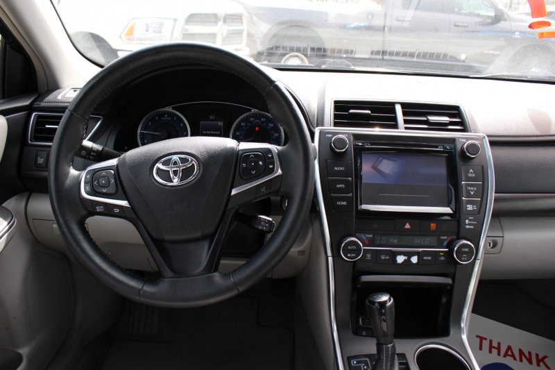 Toyota Camry 2015 price Call