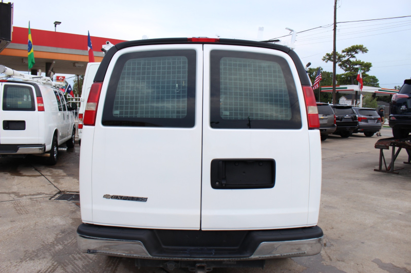 Chevrolet Express Cargo Van 2015 price Call