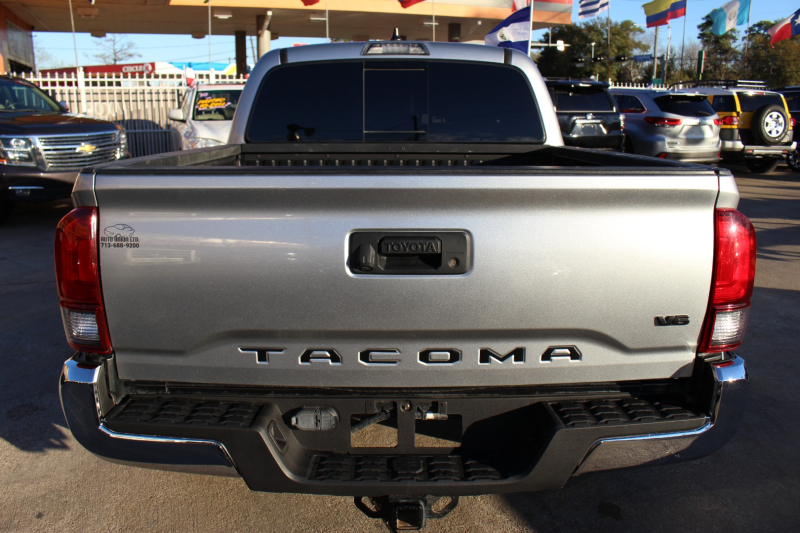 Toyota Tacoma 2WD 2022 price Call