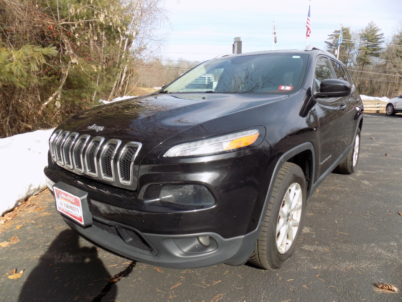 Jeep Cherokee 2015 price $9,495