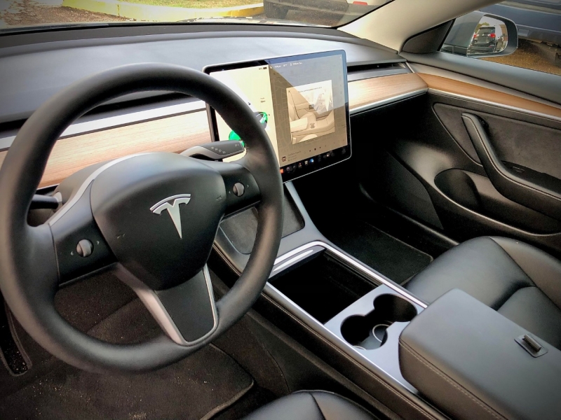 Tesla Model 3 2021 price $44,995