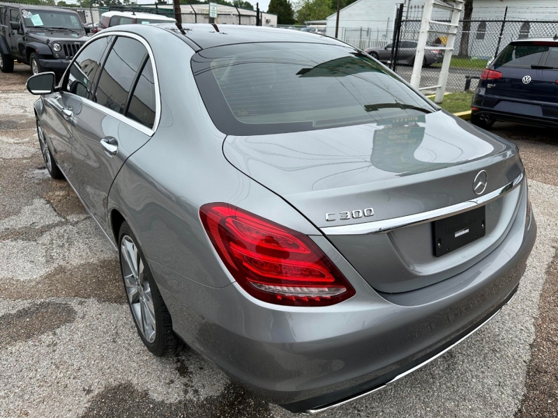 Mercedes-Benz C-Class 2015 price $24,995
