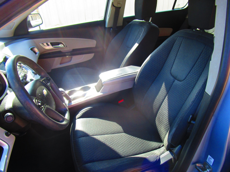 Chevrolet Equinox 2015 price $9,400