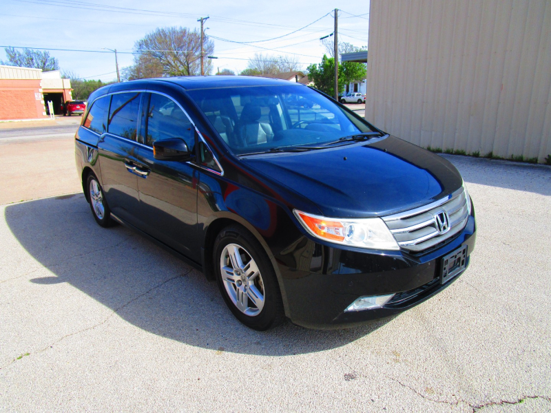 Honda Odyssey 2013 price $14,400