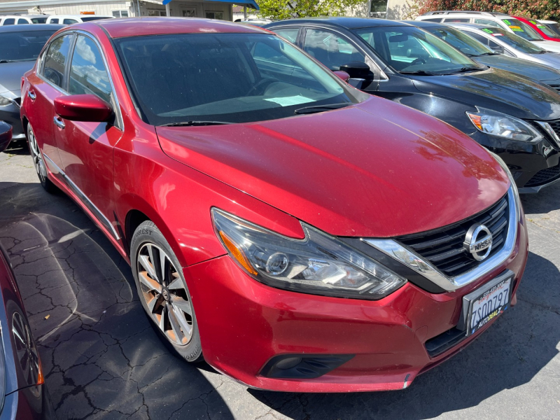 Nissan Altima 2016 price $8,950