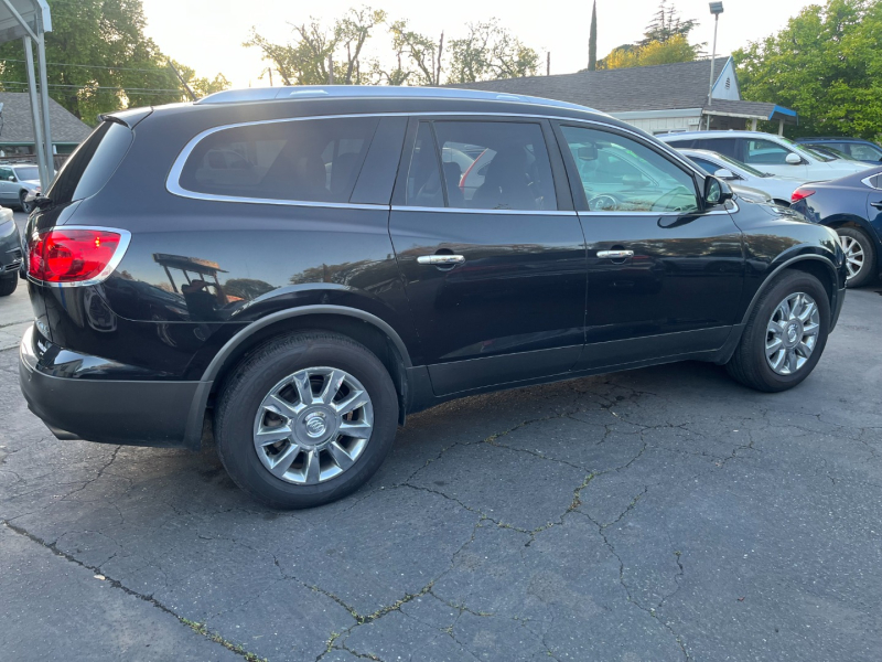 Buick Enclave 2011 price $8,995
