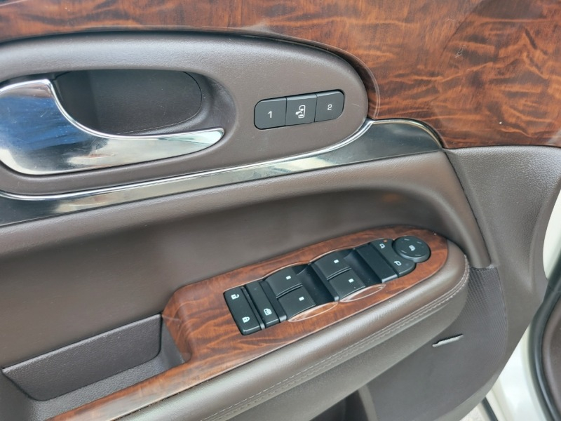 Buick Enclave Navigation Leather 2015 price $9,765 Cash