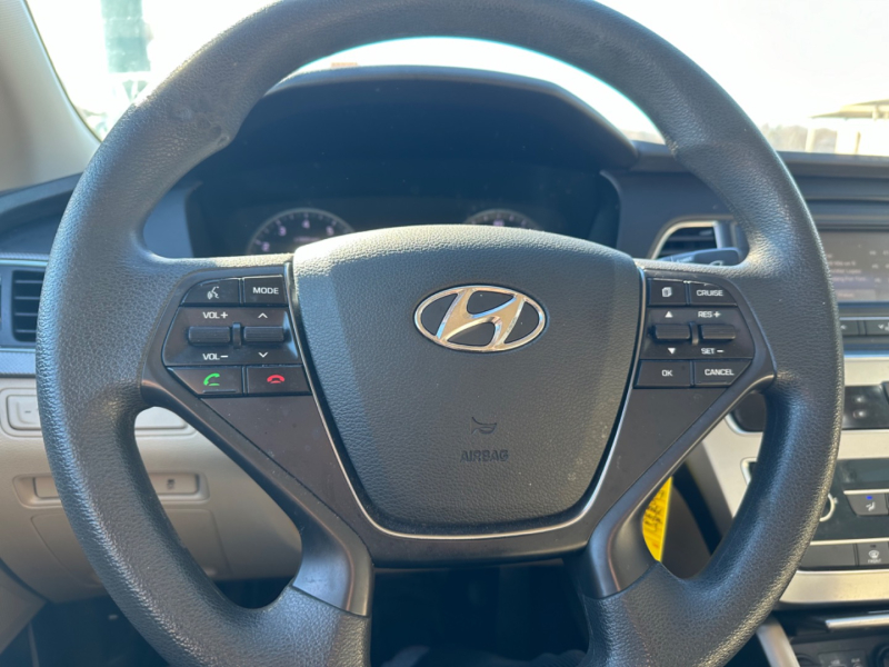 Hyundai Sonata 2015 price $8,345 Cash