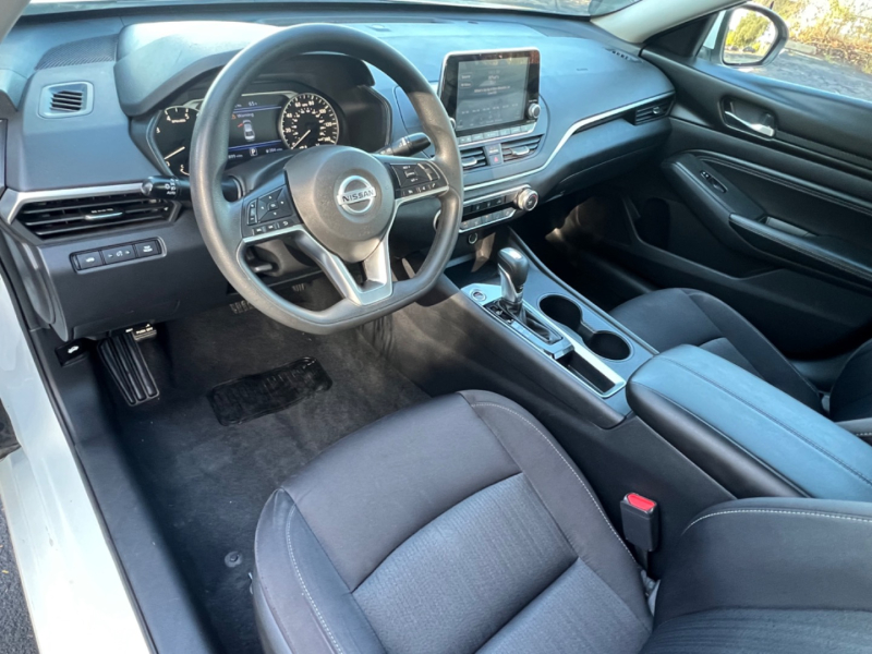 Nissan Altima 2020 price $17,850