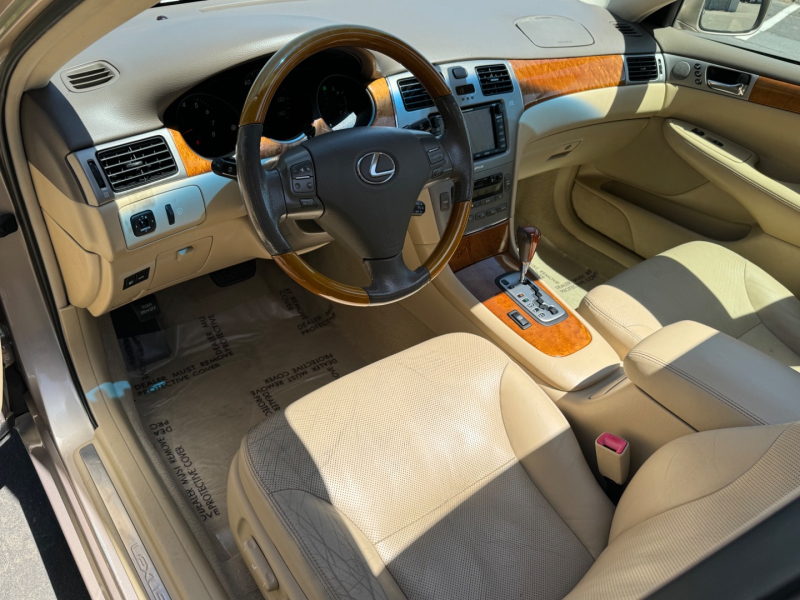 Lexus ES 330 2005 price $5,850