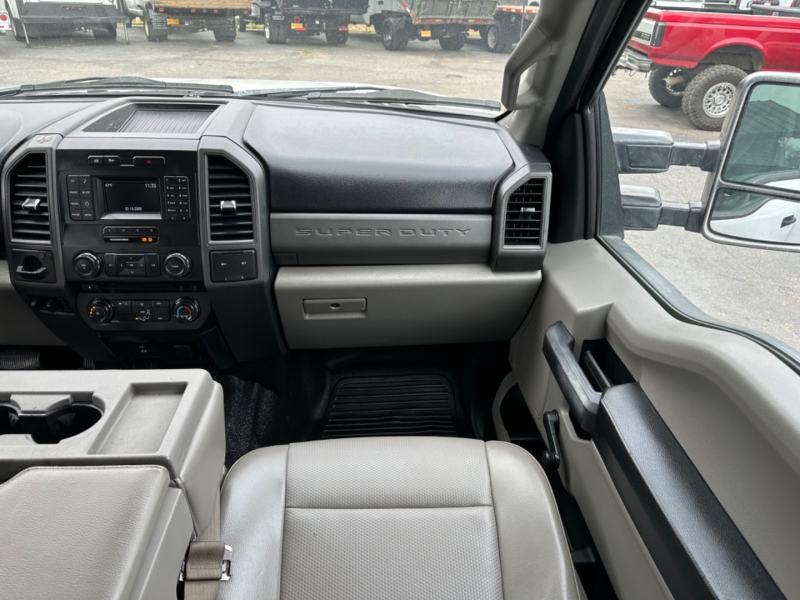 Ford F550 2017 price $47,300