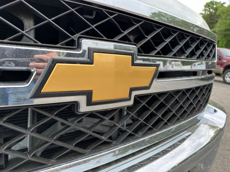 Chevrolet SILVERADO 2500 2012 price $12,900