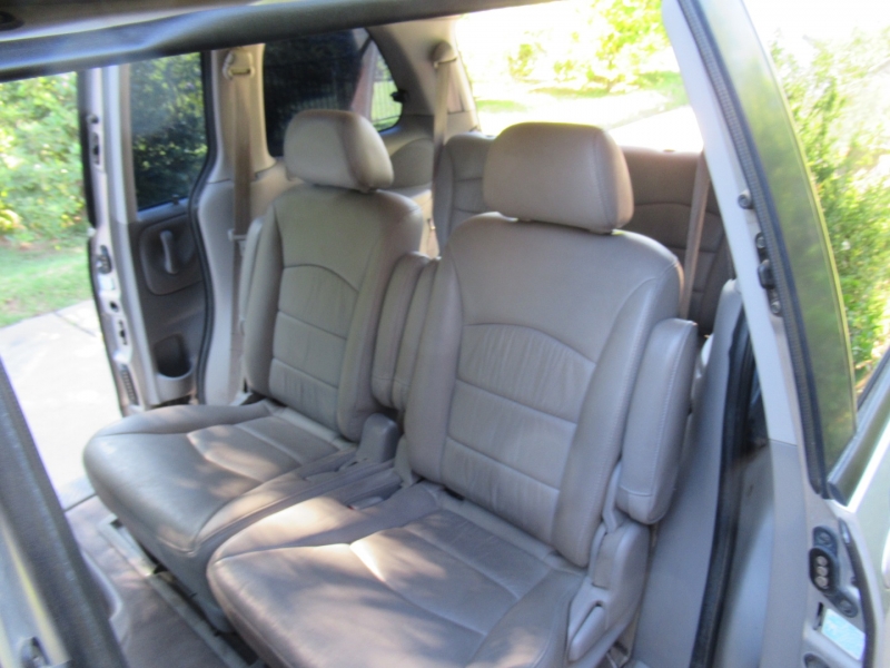 Mazda MPV Wagon 2002 price $4,200 Cash