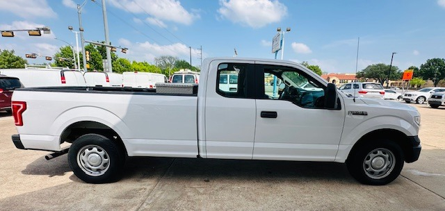 Ford F-150 2016 price $19,995