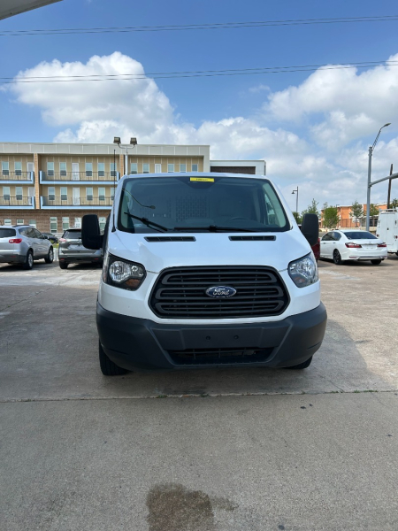 Ford Transit Van 2018 price $19,995