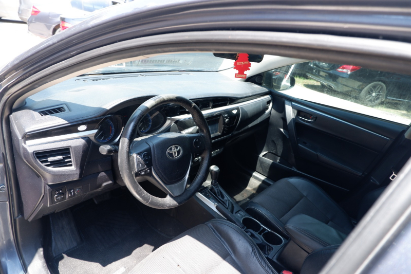 Toyota Corolla 2015 price $5,500